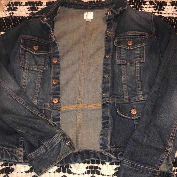 Jean Jacket - Picture 2 of 5